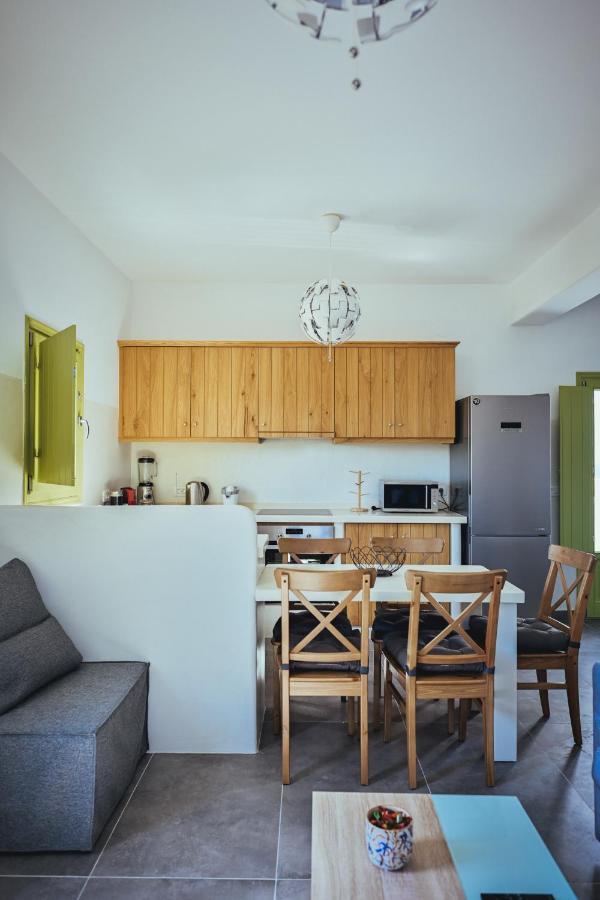 Abelonas Houses Foinikia  Ngoại thất bức ảnh